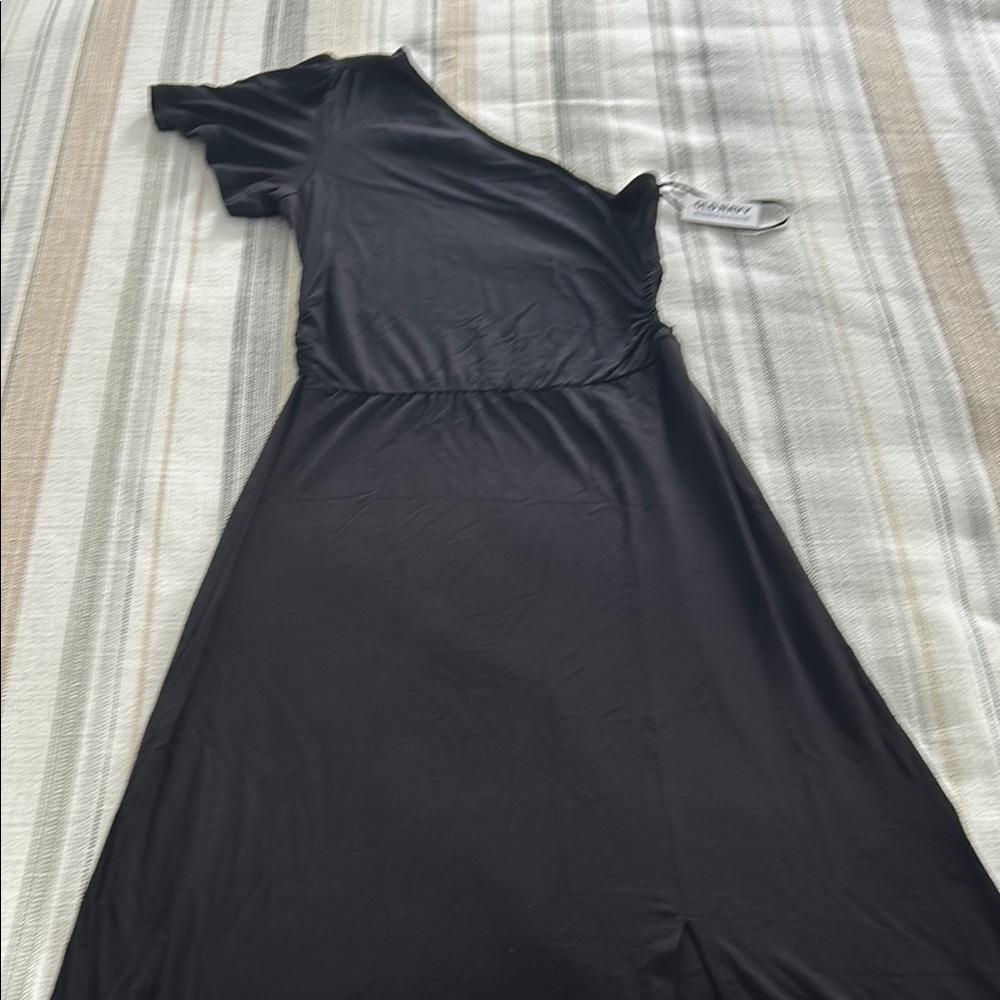Elegant Black Dress